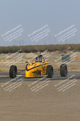 media/Oct-29-2022-CalClub SCCA (Sat) [[e05833b2e9]]/Race Group 1/Qualifying (Sweeper)/